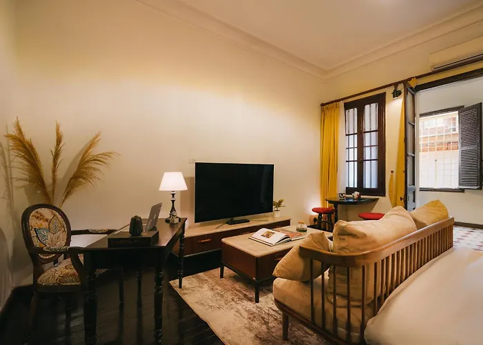 High-Class French Villa 168M2 By Ssens Homes
